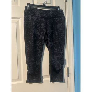 Danskin Leggings Black And Grey Floral Pattern Size Medium Workout‎ Activewear